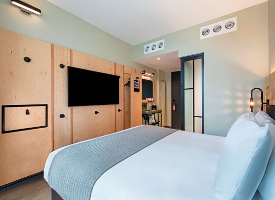 Moxy Brooklyn Williamsburg - Wohnbeispiel Standard King (Zimmercodierung UG2)