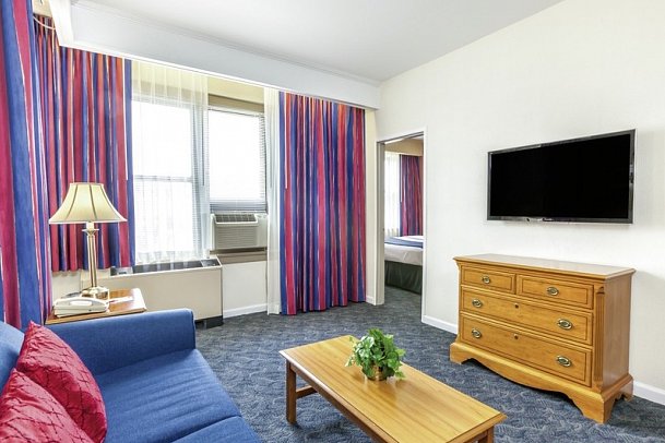 Ramada Jersey City - Wohnbeispiel Standard (Zimmercodierung UG1)