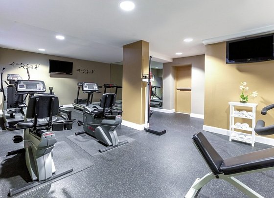 Ramada by Wyndham Jersey City