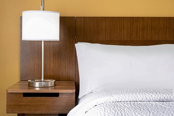 Garner Hotel North Bergen - NYC Gateway by IHG - Wohnbeispiel One King Bed Standard (Zimmercodierung UG2)