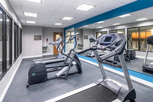 Garner Hotel North Bergen - NYC Gateway by IHG