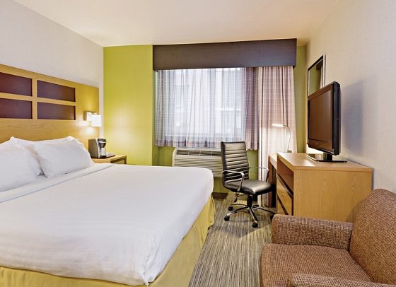 Holiday Inn Express Times Square - Wohnbeispiel Standard King (Zimmercodierung UG2)