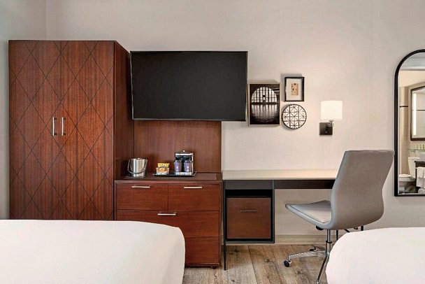 DoubleTree by Hilton New York Downtown - Wohnbeispiel Standard Two Double beds (Zimmercodierung UG4)