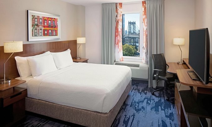 Fairfield Inn & Suites NY Manhattan/Downtown East - Wohnbeispiel Standard King (Zimmercodierung UG2)
