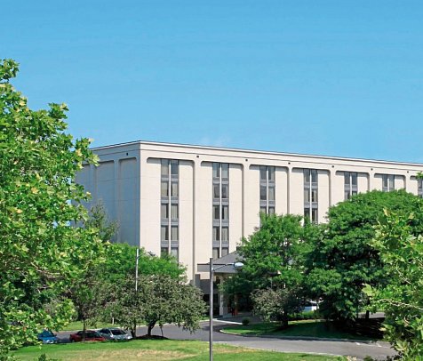 Best Western Plus Meadowlands Secaucus