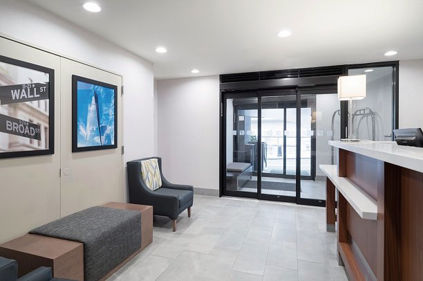 Holiday Inn New York City-Wall Street - Lobby