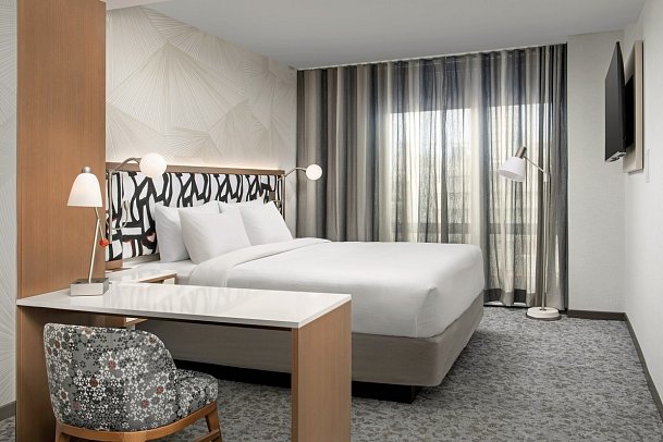 SpringHill Suites New York Queens - Wohnbeispiel King (Zimmercodierung UG1)