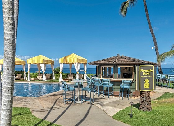 Royal Lahaina Resort & Bungalows