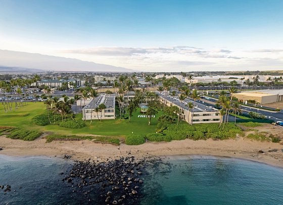 Maui Beach Hotel