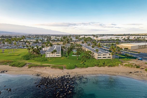 Maui Beach Hotel