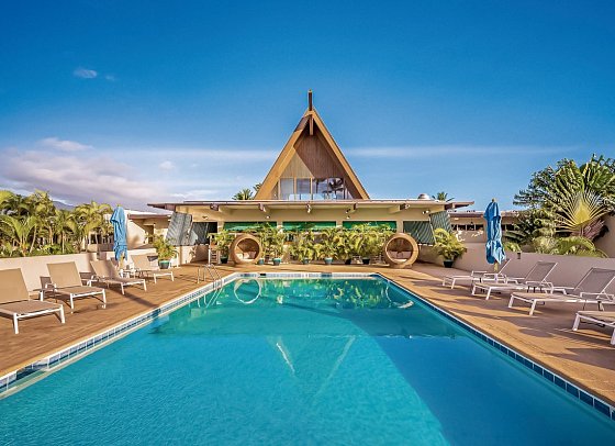 Maui Beach Hotel