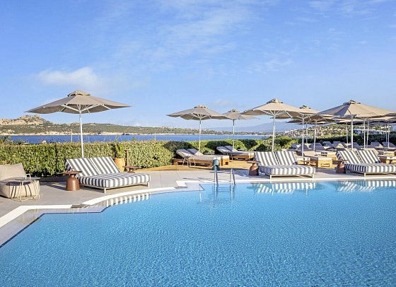 Mangia's Santa Teresa Sardinia, Curio Collection by Hilton