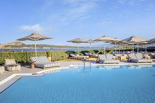 Mangia's Santa Teresa Sardinia, Curio Collection by Hilton