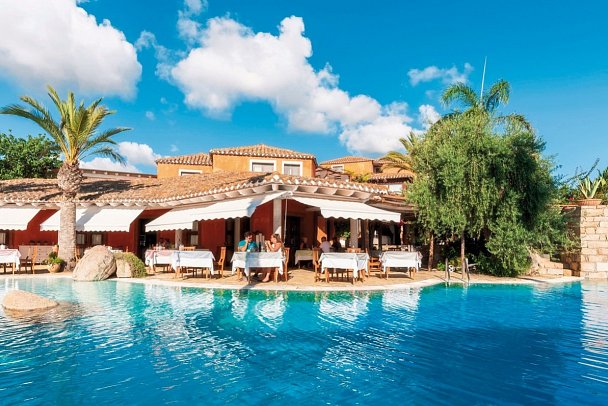 Galanias Hotel & Retreat