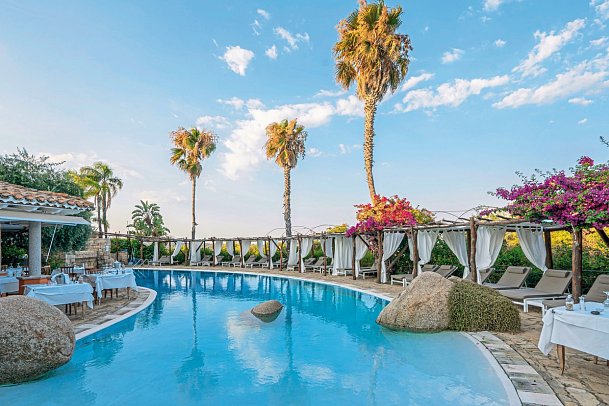 Galanias Hotel & Retreat