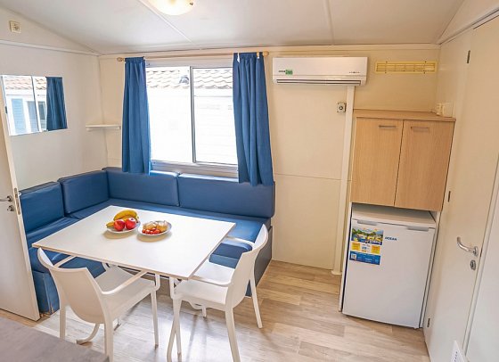 Camping Village Bella Sardinia (by Happy Camp) - Wohnbeispiel Mobilheim Happy Easy (Zimmercodierungen CB1 & CG1)