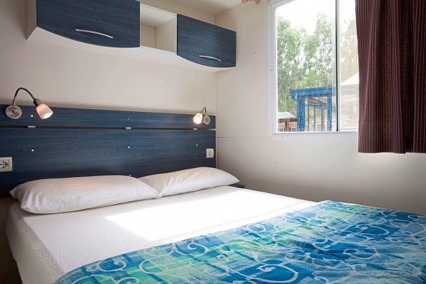 Baia Holiday Laguna Blu - Wohnbeispiel Mobilheim Blu Romantic (Zimmercodierung CB1)