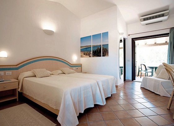 Baia Holiday Isuledda - Wohnbeispiel Doppelzimmer Del Borgo (Zimmercodierung DB1)