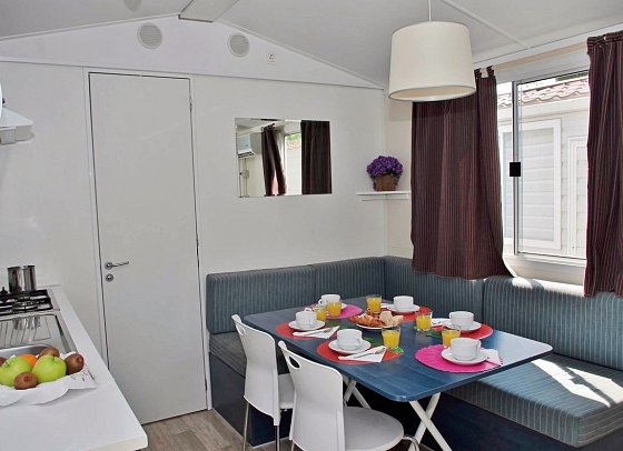 Camping S'Ena Arrubia (by Happy Camp) - Wonbeispiel Mobilheim Happy Easy (Zimmercodierung CG1)