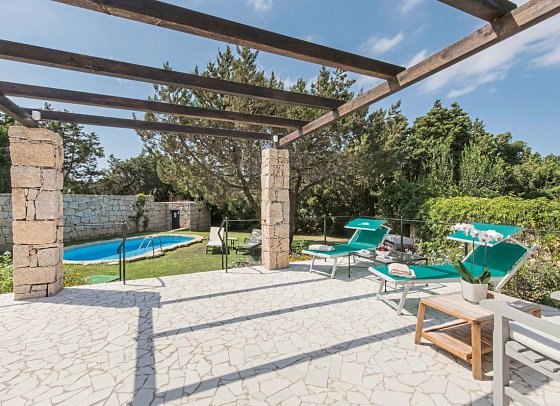 Grand Relais dei Nuraghi - Wohneispiel Juniorsuite Garten und Privatpool (Zimmercodierung J1R)