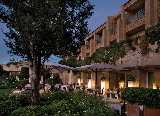 L'Ea Bianca Luxury Resort