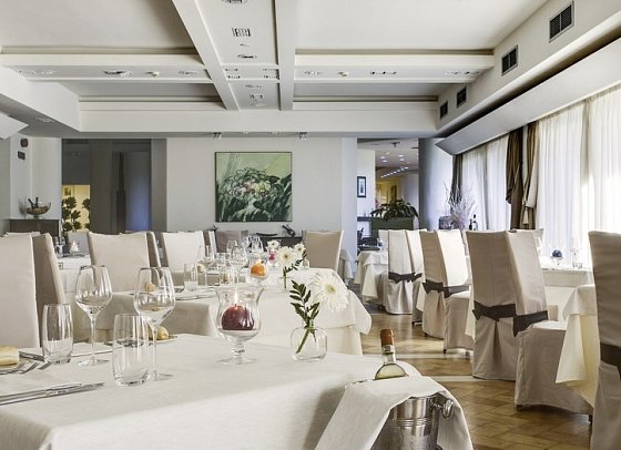 L'Ea Bianca Luxury Resort