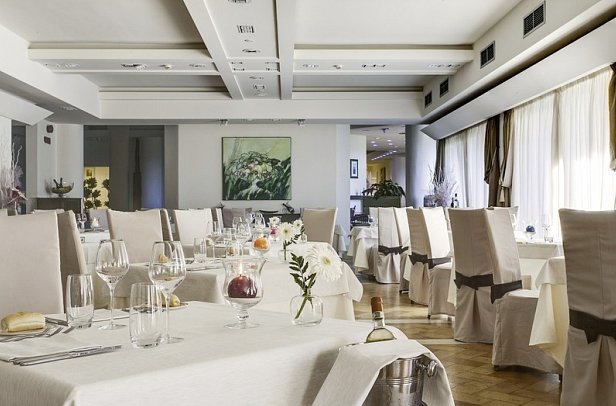 L'Ea Bianca Luxury Resort