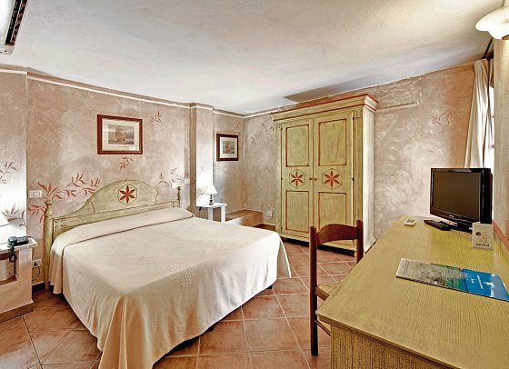 Colonna Beach Hotel & Residence - Wohnbeispiel Doppelzimmer seitl. Meerblick (Zimmercodierung D1N)