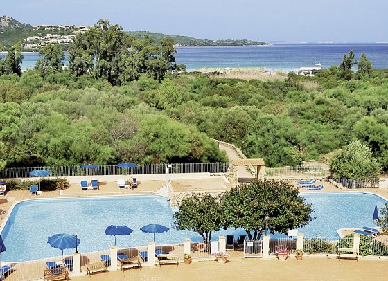 Colonna Beach Hotel & Residence