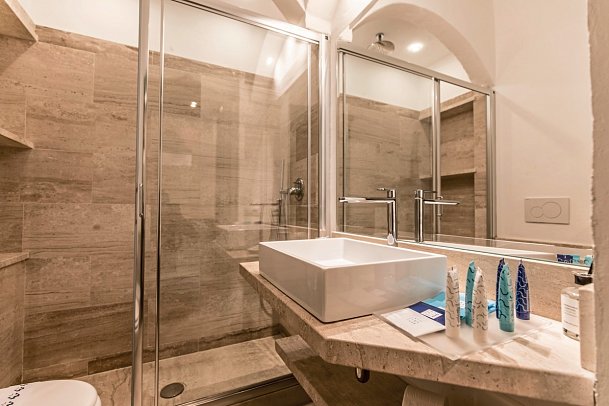 Club Hotel Baja Sardinia - Wohnbeispiel Doppelzimmer Classic (Zimmercodierung DB1)