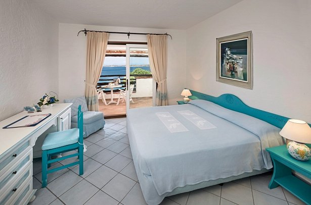 Hotel La Bisaccia - Wohnbeispiel Doppelzimmer Classic Meerblick Haupgebäude (Zimmercodierung D1M)