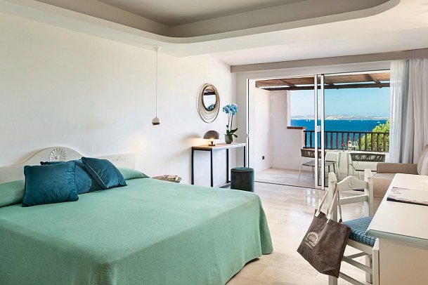 Hotel La Bisaccia - Wohnbeispiel Doppelzimmer Superior Meerblick Hauptgebäude (Zimmercodierung DSM)