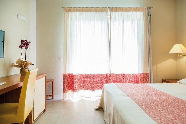 Blu Hotel Laconia Village - Wohnbeispiel Superior-Zimmer