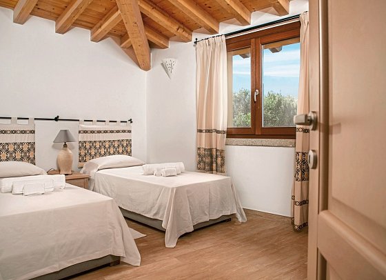 Punta Falcone Resort
