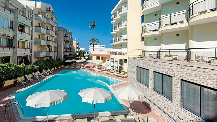 Rina Hotel