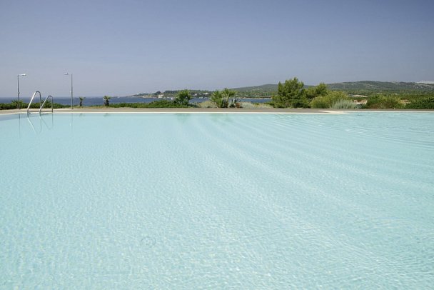Dei Pini - Poolanlage