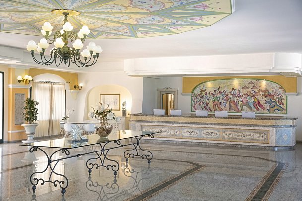 Club Hotel Marina Beach