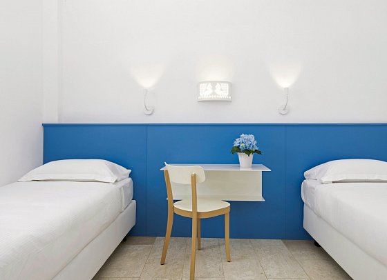 Sentido Tirreno Resort - Wohnbeispiel Familienzimmer (Zimmercodierungen FB1 & JB1)
