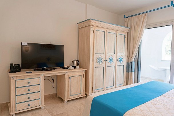Sentido Orosei Beach - Wohnbeispiel Doppelzimmer (Zimmercodierungen DB1 & DSC)