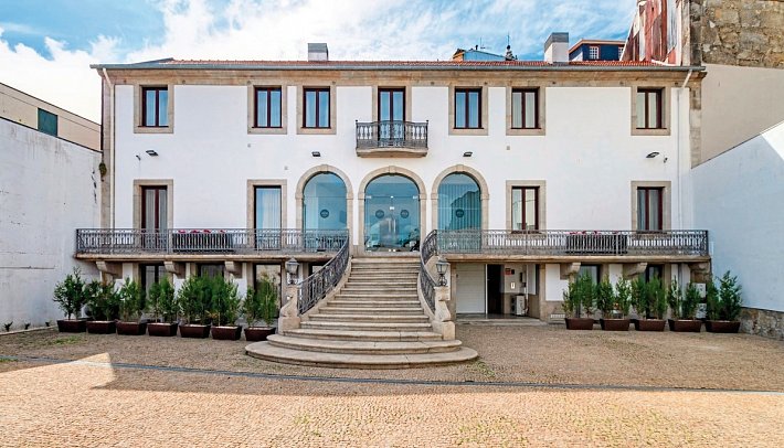 OCA Flores & Vitória Village Hotel