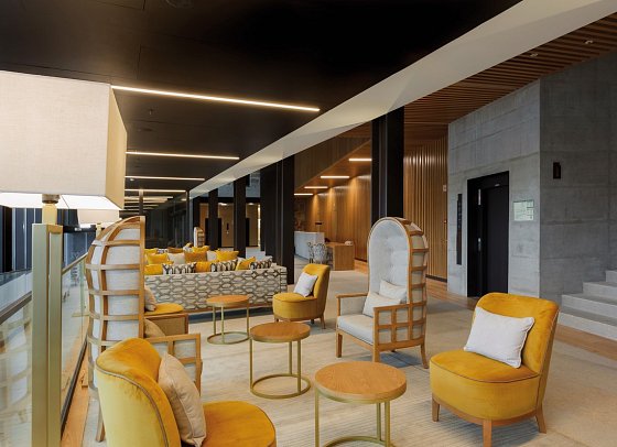 Neya Porto