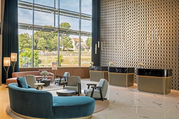 Renaissance Porto Lapa Hotel