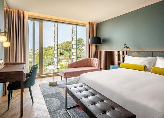 Renaissance Porto Lapa Hotel - Wohnbeispiel Doppelzimmer Deluxe Gartenblick (Zimmercodierung DDG)