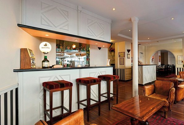 Hotel Maison du Pré