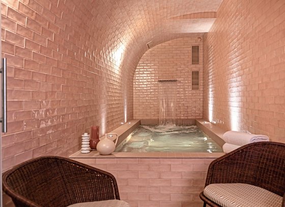 Le Petit Oberkampf Hotel & Spa
