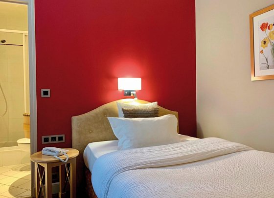 Hotel Central Saint-Germain - Wohnbeispiel Einzelzimmer (Zimmercodierung EB1)