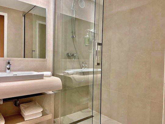 Hotel Central Saint-Germain - Wohnbeispiel (Zimmercodierungen DB1, EB1, TB1 & RB1)