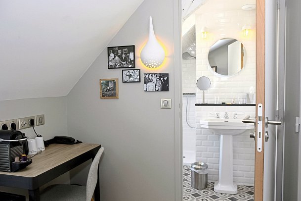 Hôtel Littéraire Marcel Aymé BW Premier Collection - Zimmercodierung DG1