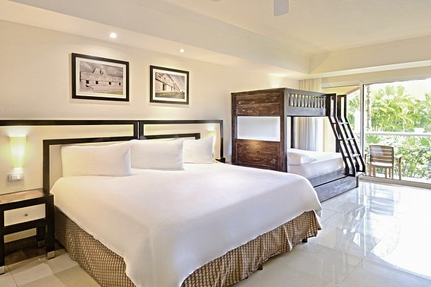 Sandos Playacar - Wohnbeispiel Riviera Family King Juniorsuite (Zimmercodierung FB2)