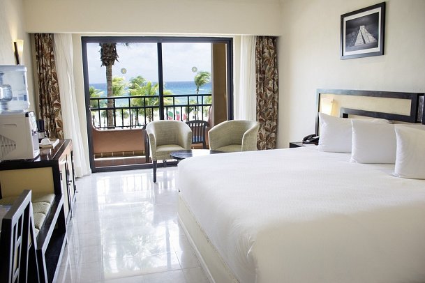 Sandos Playacar - Wohnbeispiel Select Superior Oceanfront (Zimmercodierung USO)